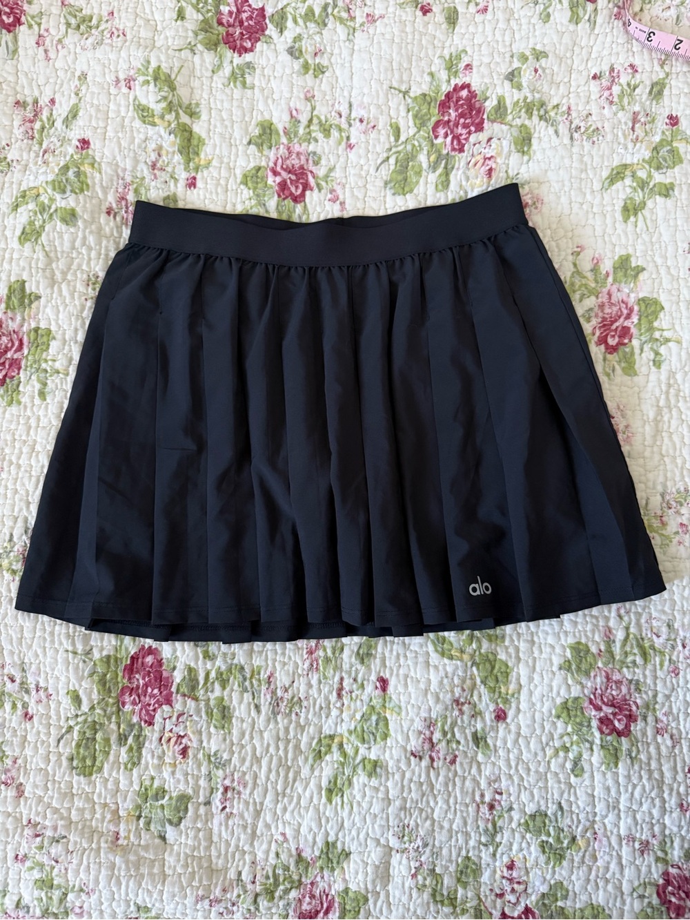 ALO Yoga Black Pleated Skater Mini Skirt